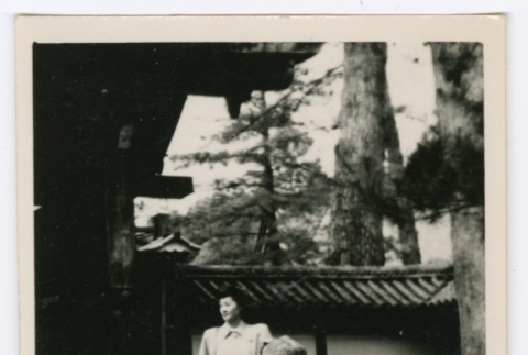 Mitsuye Takemiya at Daikaku-ji Temple (ddr-densho-550-27)