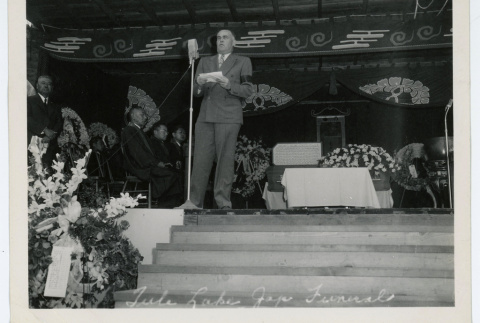 Speaker at Okamoto's funeral (ddr-densho-37-2147)