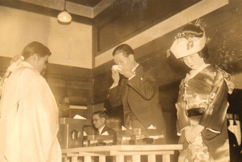 Kohei Murakoso and his wife in their wedding ceremony (ddr-njpa-4-1156)