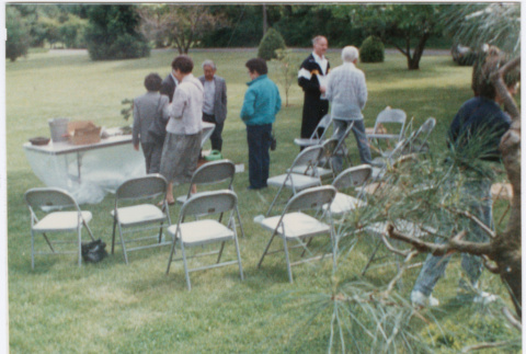 Audience for Kaneji Domoto Bonsai demonstration (ddr-densho-377-3009)