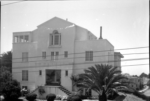 House on 36th and Shoreview, San Francisco (ddr-densho-426-900)
