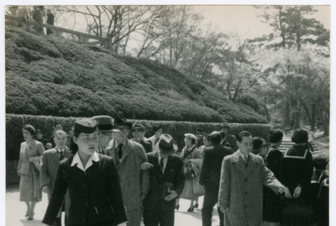 Crowd (ddr-ohs-1-125)