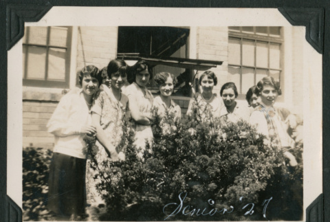 Seniors '27 (ddr-densho-378-287)
