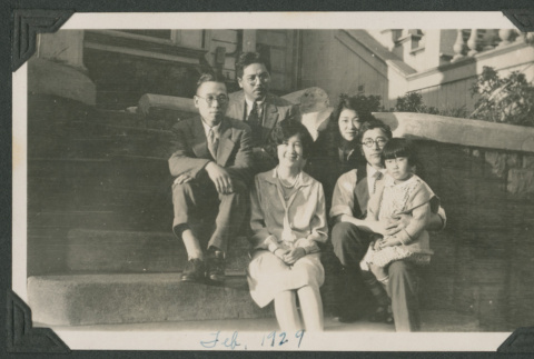 family photo (ddr-densho-378-539)