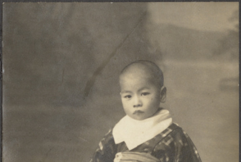 Portrait of a boy (ddr-densho-432-139)