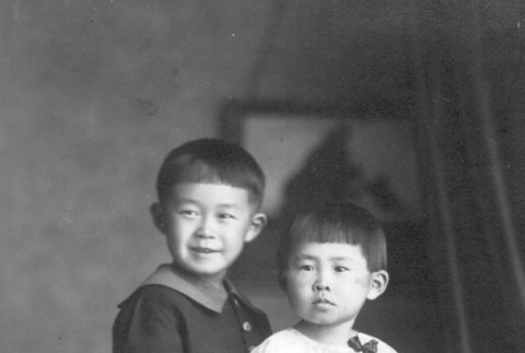 Portrait of brother and sister (ddr-densho-92-9)