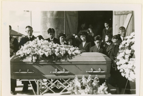 Mourners at a funeral (ddr-densho-37-1019)