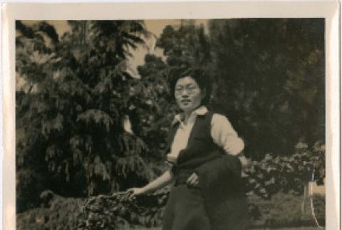 Photo front and back (ddr-densho-426-1902-mezzanine-2bea530614)