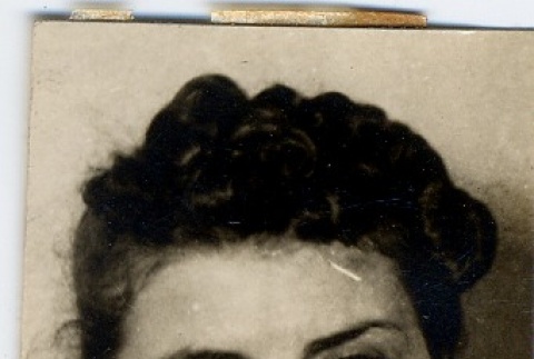 Photograph of an unknown woman (ddr-njpa-2-1119)