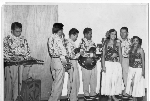 Hawaiian musical group (ddr-densho-114-372)