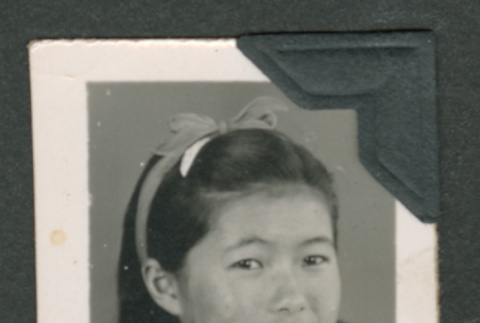 Portrait of girl (ddr-densho-550-195)