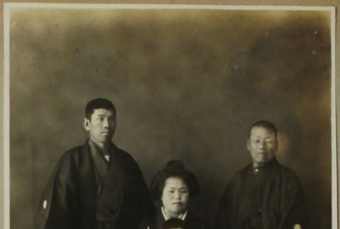 Mujataro Miyamoto's family (ddr-densho-357-664)
