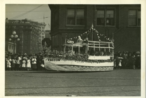 Golden Potlatch parade float (ddr-densho-35-279)