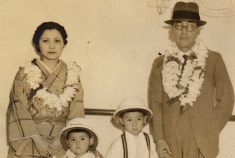 Otojiro Okuda with his wife and sons (ddr-njpa-4-1852)