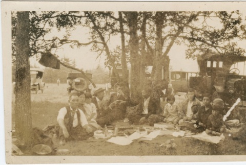 Group photo at a picnic (ddr-densho-321-509)