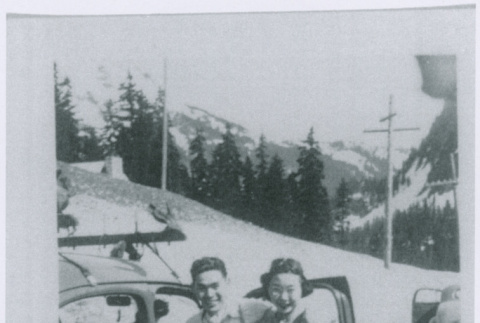 Mary Teruko Watanabe and Shigesato Okada at Snoqualmie Pass (ddr-densho-367-10)