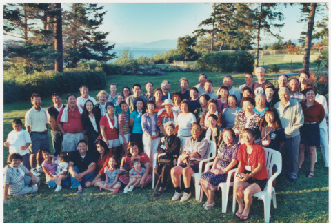 Domoto Family Reunion photograph (ddr-densho-329-1121)