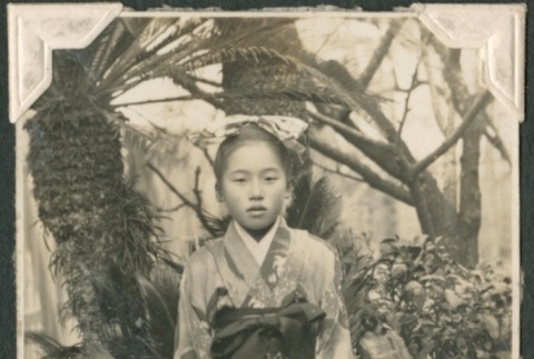 Portrait of Kiku Fujii (ddr-densho-321-923)