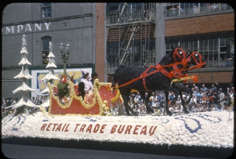 Portland Rose Festival Parade- float 