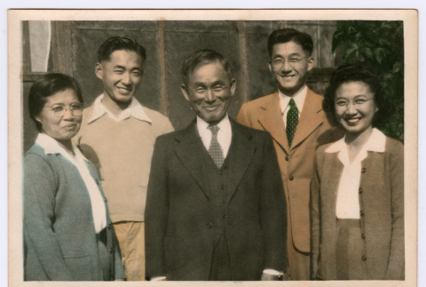 Miwa family portrait (ddr-densho-475-246)