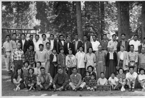 Group photograph of the Lake Sequoia Retreat campers, 1953 (ddr-densho-336-93)