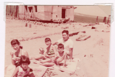 Isoshima Family picnic at Edmonds Beach (ddr-densho-477-309)