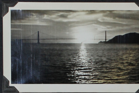 Golden Gate Bridge (ddr-densho-359-1357)