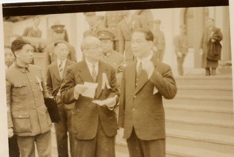Wang Jingwei giving a speech (ddr-njpa-1-1074)