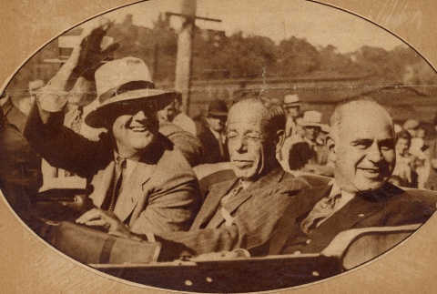 Newspaper clipping regarding Herbert H. Lehman and Franklin D. Roosevelt (ddr-njpa-1-840)