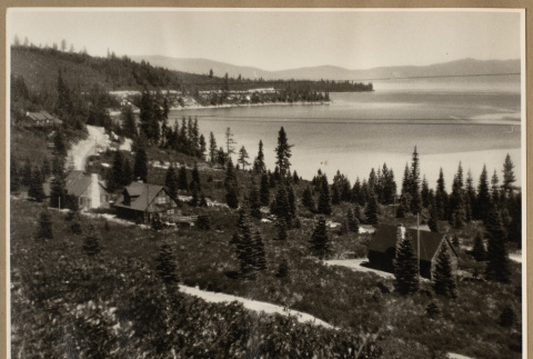 Cabins by a coast (ddr-densho-542-787)