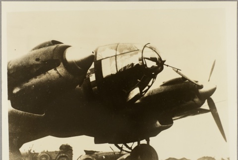 Photograph of a German plane (ddr-njpa-13-866)