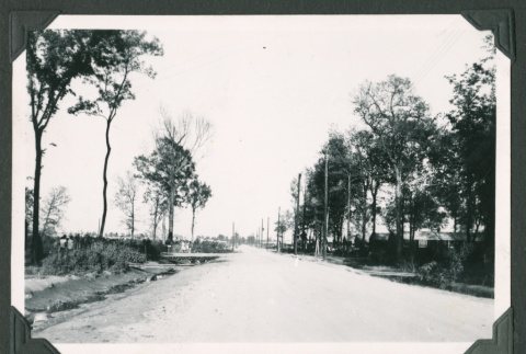 Dirt road (ddr-densho-471-12)
