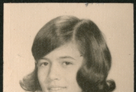 Portrait of young woman (ddr-densho-523-432)