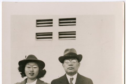 Tomoye and Tomoyuki Nozawa (ddr-densho-423-484)