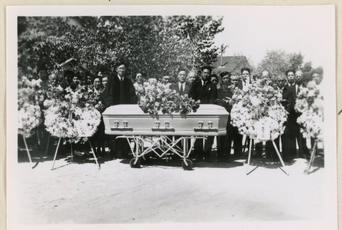 Funeral for Moriyoshi Karukaya (ddr-densho-37-2058)