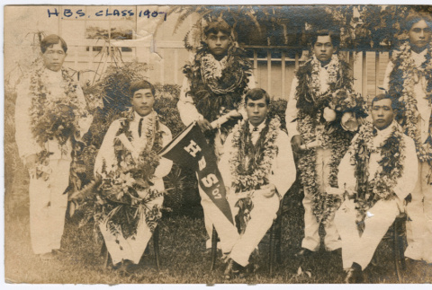Graduating students of Hilo Boarding School 1907 (ddr-densho-492-14)