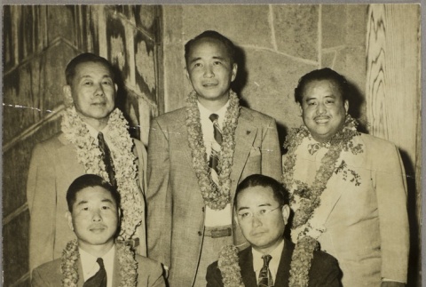 Yoshinori Akinaka with a group of people (ddr-njpa-5-95)