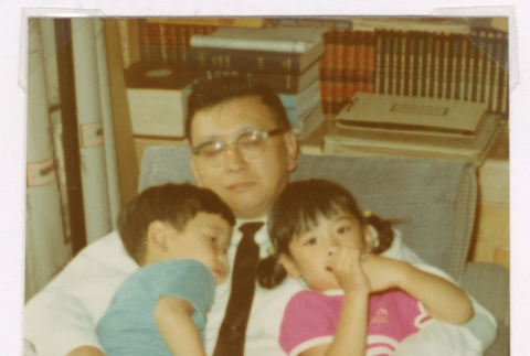 Monzaburo Nakahara with his tired children (ddr-densho-477-422)