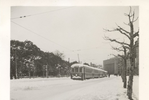 Snow in Tokyo (ddr-one-2-136)
