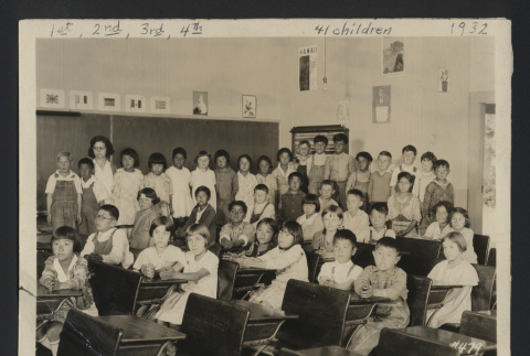 Pleasant Grove School, 1st, 2nd, 3rd, 4th, April 22, 1932 (ddr-csujad-55-2596)