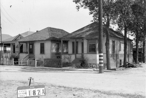 Houses labeled East San Pedro Tract 182A (ddr-csujad-43-101)