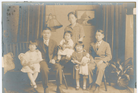 Inouye family photo (ddr-densho-383-370)