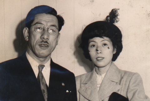 Tomiichi Matsui and a woman posing for a photograph (ddr-njpa-4-821)