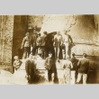 A group standing on a monument (ddr-njpa-1-1858)