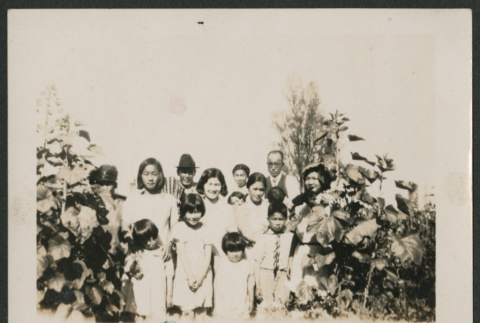 family photo (ddr-densho-378-616)