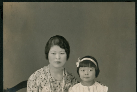 Portrait of woman and girl (ddr-densho-359-729)