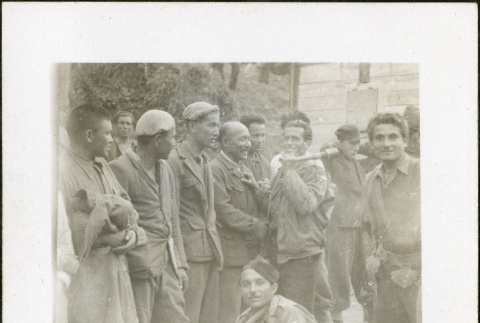 Nisei soldiers in Italy (ddr-densho-164-75)