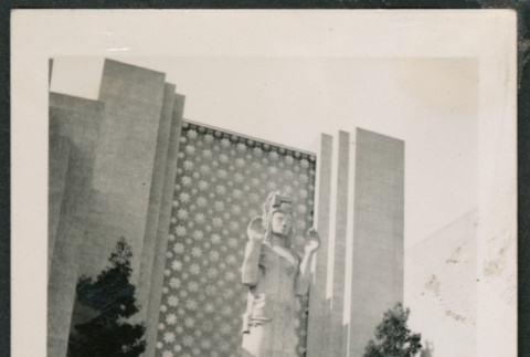 Photo of Pacifica statue at the Golden Gate International Exposition (ddr-densho-483-371)
