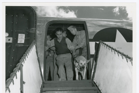 Kiyoto Nakai and his seeing-eye dog (ddr-densho-1007-293)