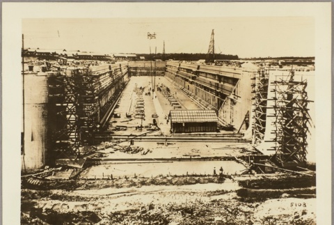 Front and back (ddr-njpa-13-1136-mezzanine-8778f046f4)